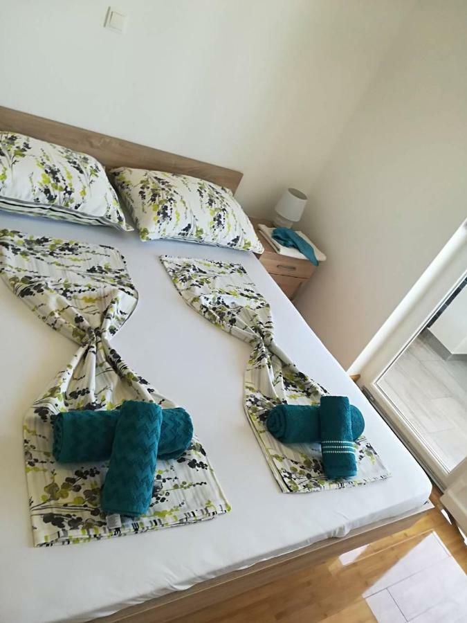 Apartman Dodo Novalja Ngoại thất bức ảnh